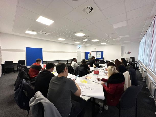 Workshop Elevator Pitch at Main BiZ
